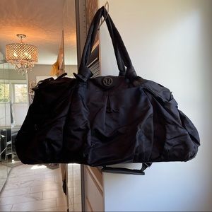 Lululemon duffle
